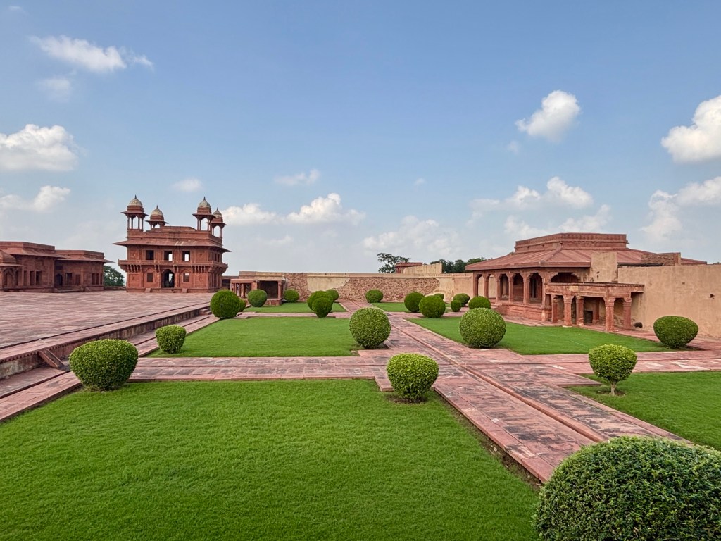 Agra and the beautiful Fatehpur&nbsp;Sikri